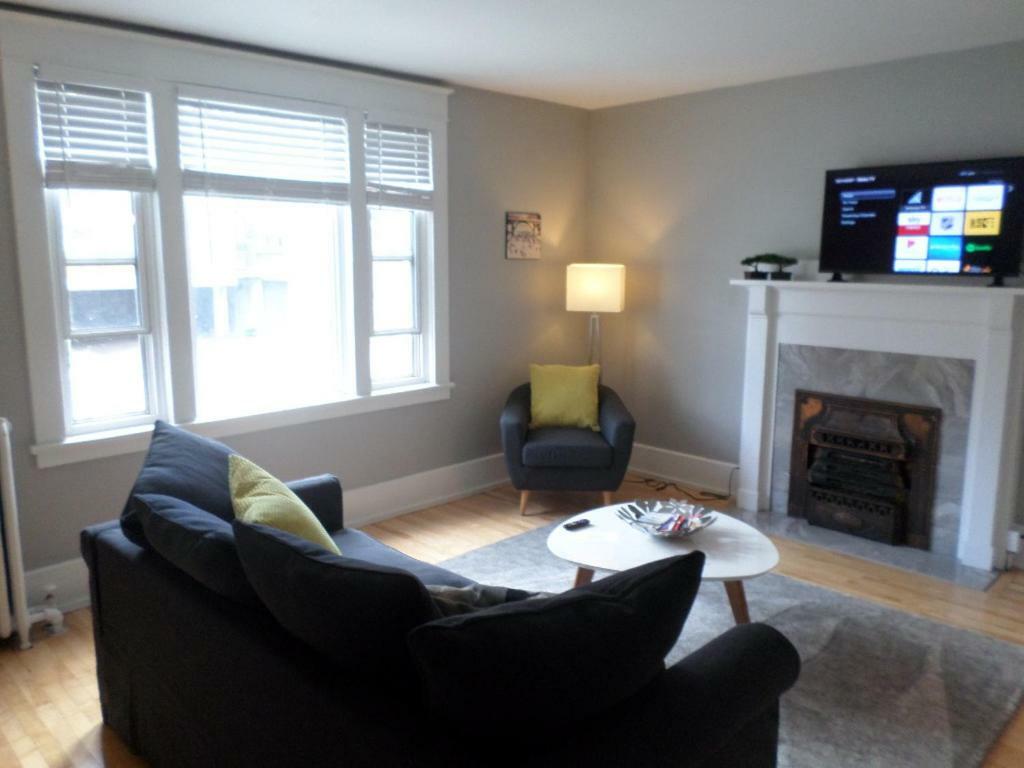 Апартаменты Beautiful, Clean, Quiet 2 Br-In Downtown Ottawa. Parking, Wifi And Netflix Included Экстерьер фото