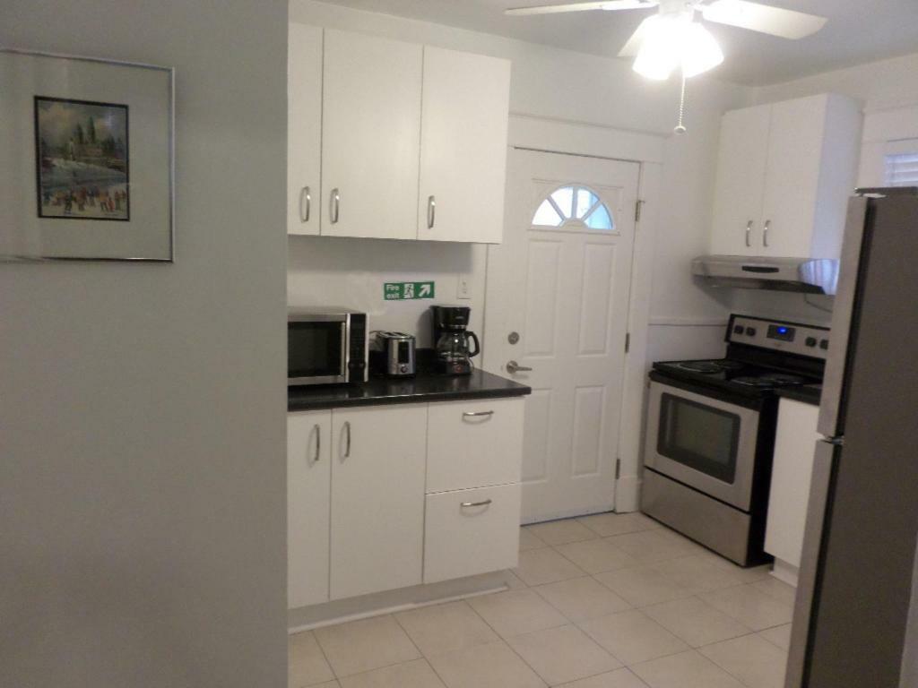 Апартаменты Beautiful, Clean, Quiet 2 Br-In Downtown Ottawa. Parking, Wifi And Netflix Included Экстерьер фото